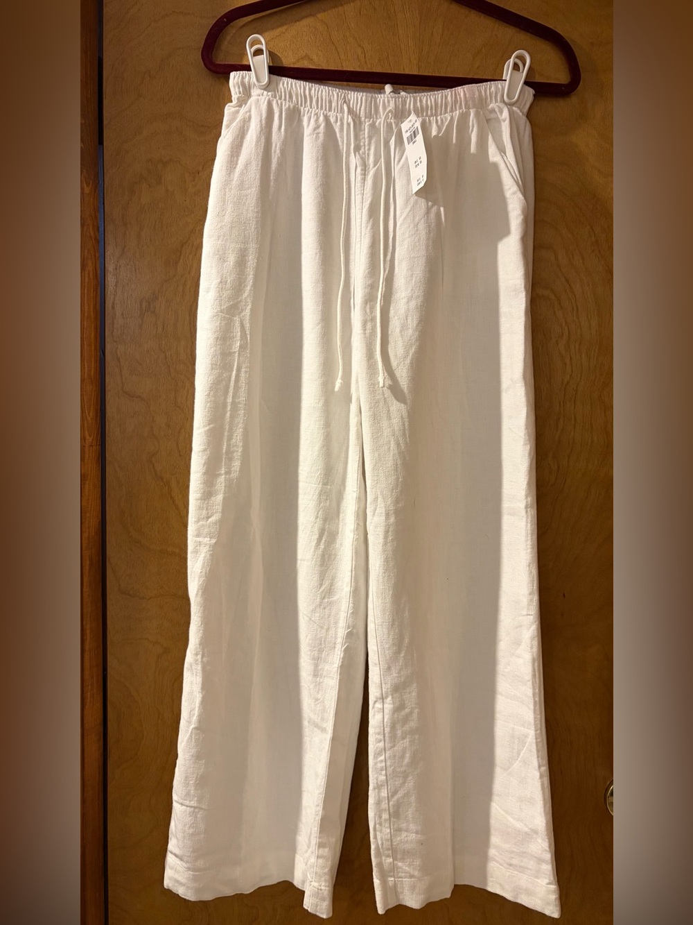 Women’s White Drawstring Linen Pants